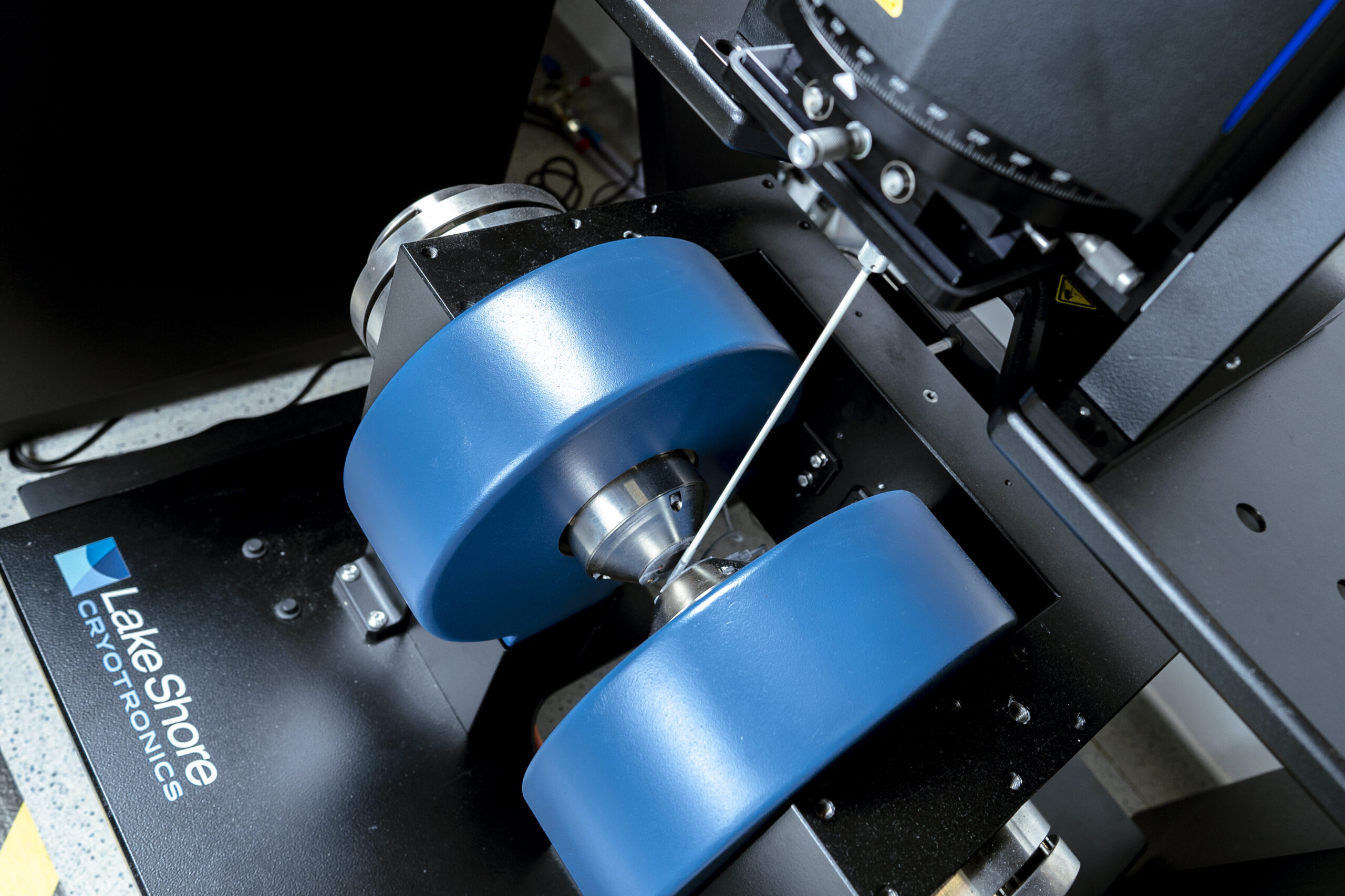 The Vibrating Sample Magnetometer (VSM) at the Royce Physical Vapour Deposition